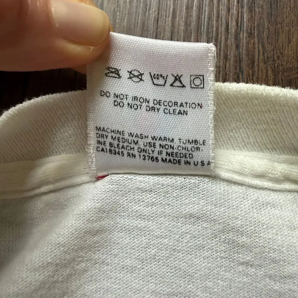 Vintage 90s Crab Deck Bar T-Shirt Fruit of the Loom Made in USA L